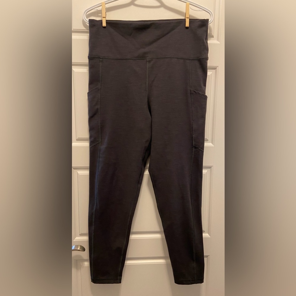 American Eagle gray The Everything Pocket Legging size XL Regular